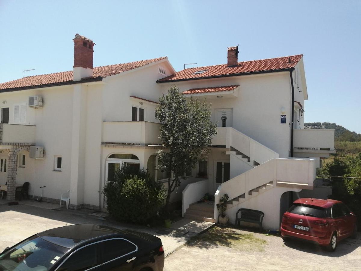 Apartmani Ana I Predrag Lopar Eksteriør bilde