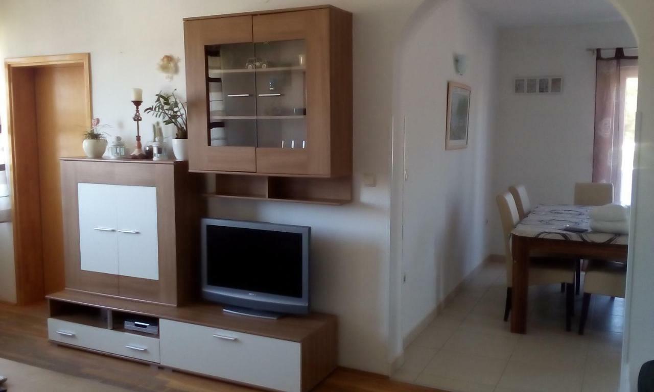 Apartmani Ana I Predrag Lopar Eksteriør bilde